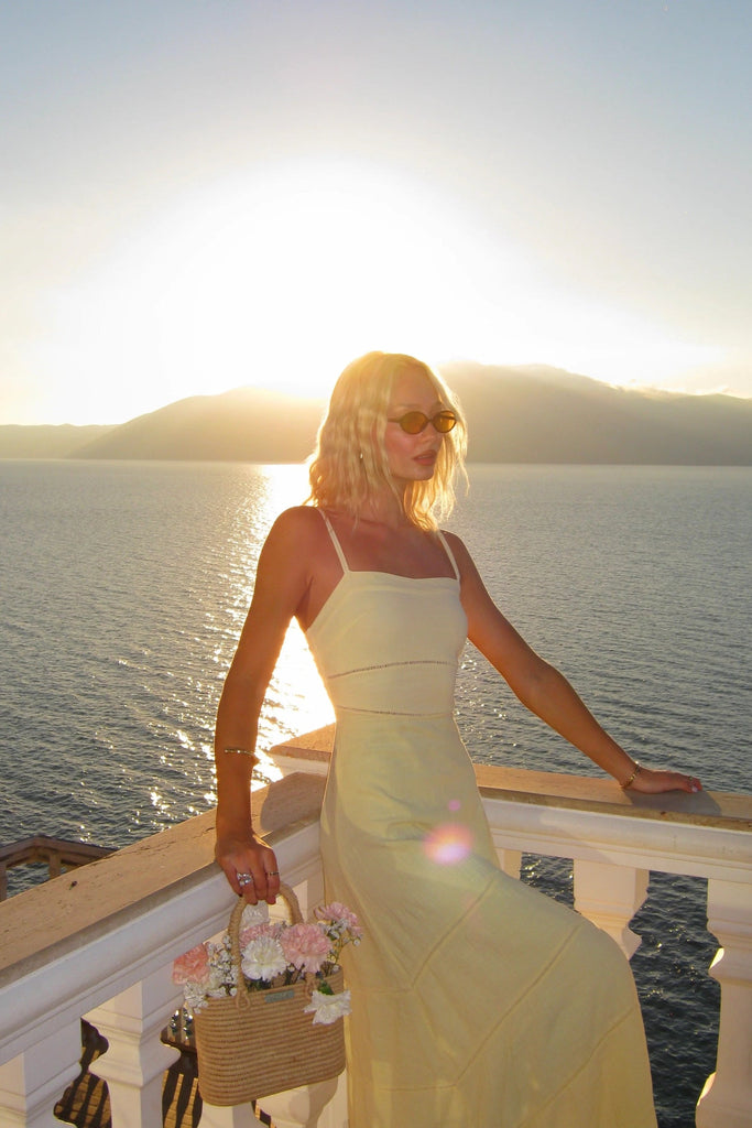 Alexandra Dress Butter – NeptunesBoutique