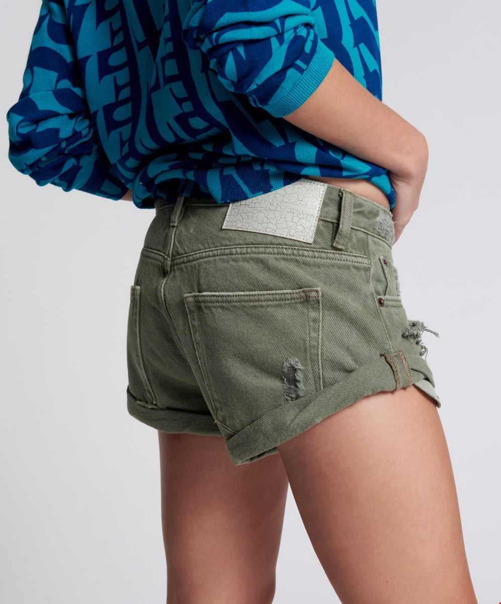 One Khaki Low Waist Shorts – NeptunesBoutique